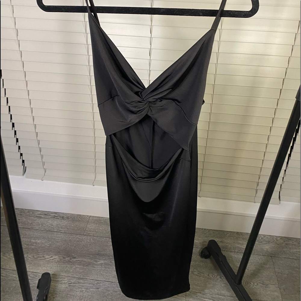 BLack dress with open middle